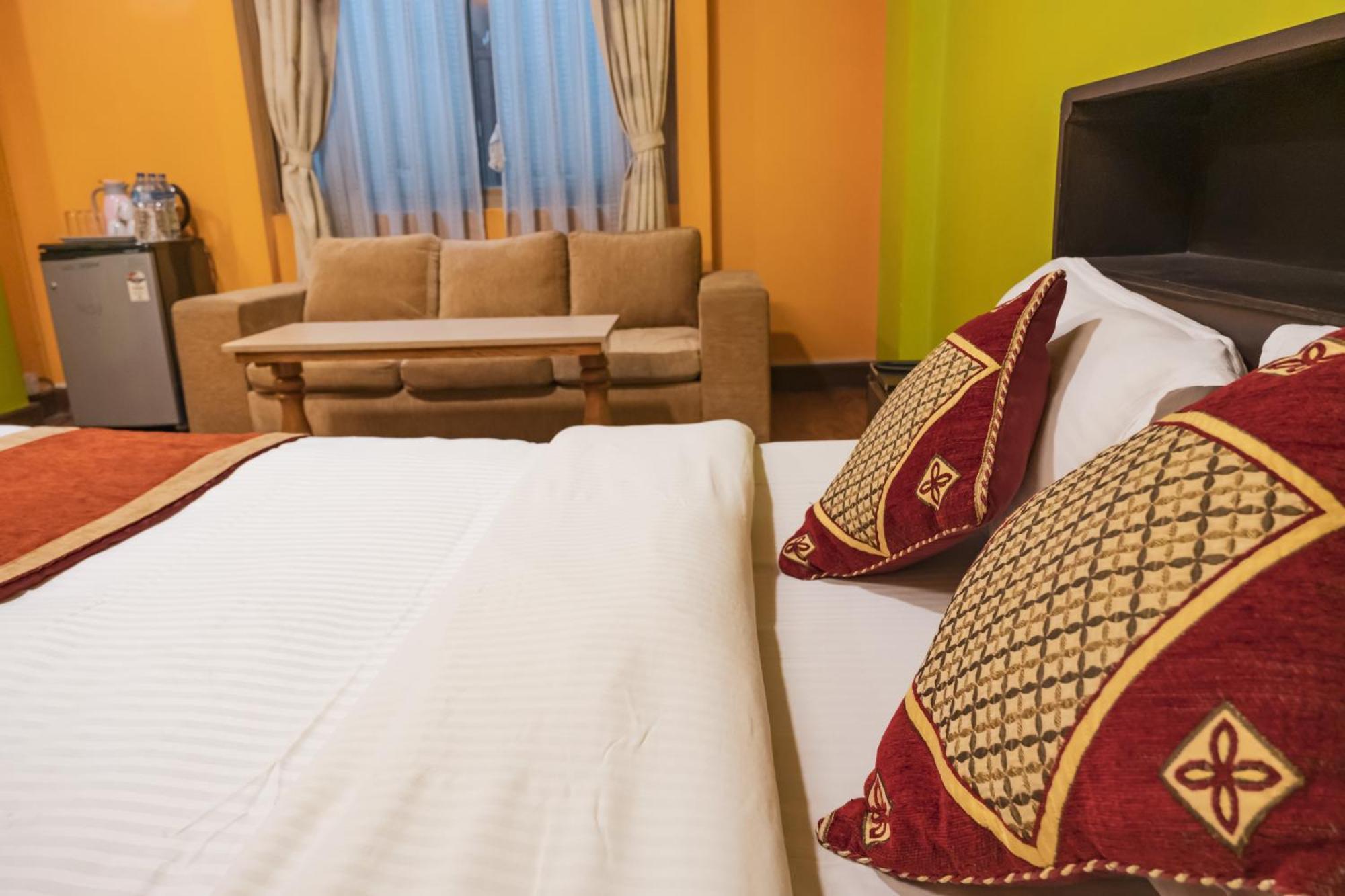 Hotel Nepalaya Kathmandu Exteriör bild