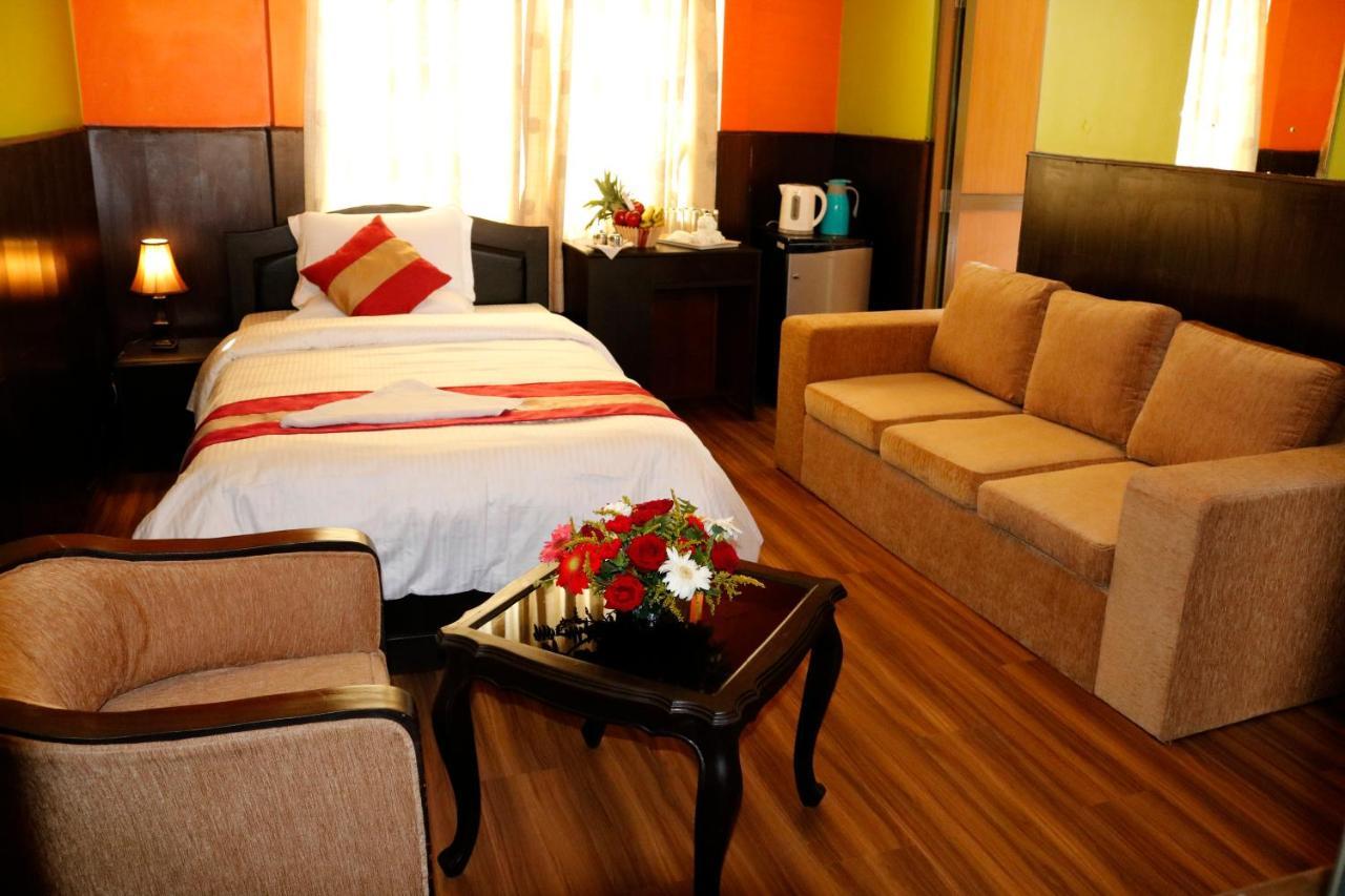 Hotel Nepalaya Kathmandu Exteriör bild